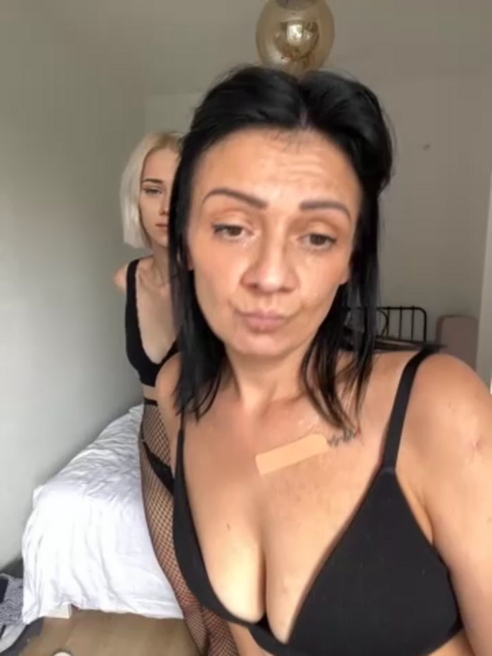 Koronkowazmoja83