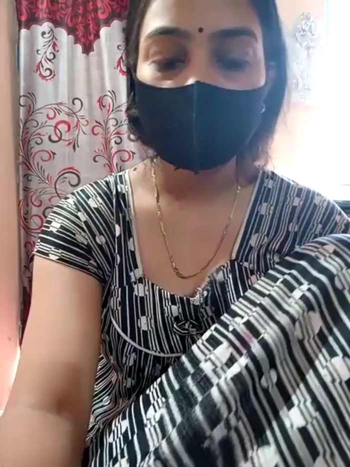 Couple_Dhamaka