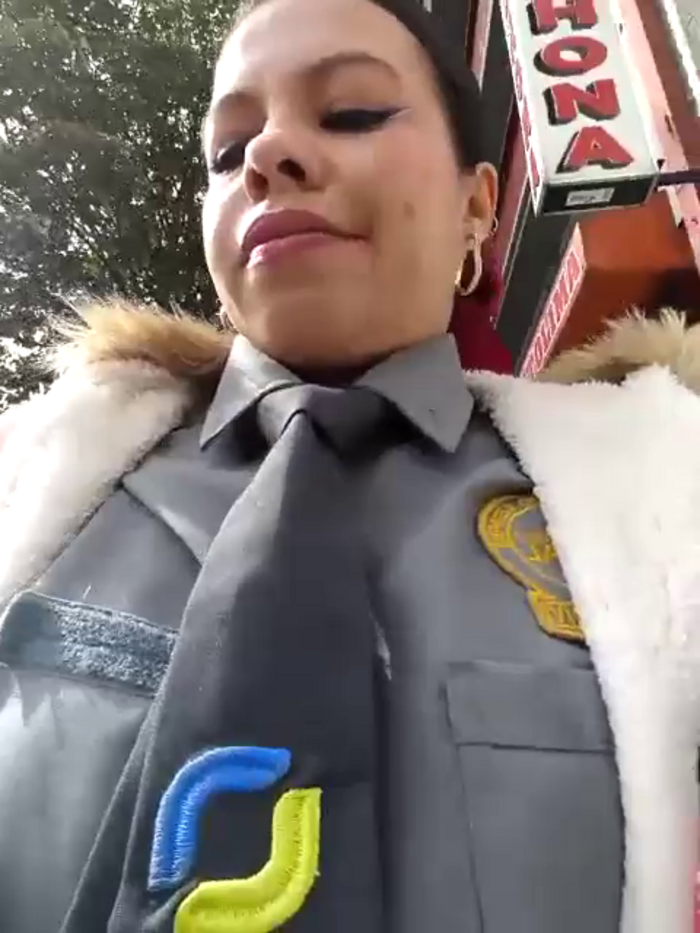 Ariana-07