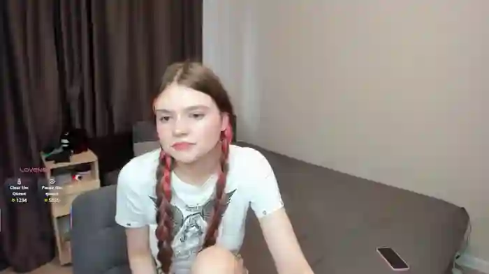 2025/07/22/stripchat-lil_cassie-15-30-58
