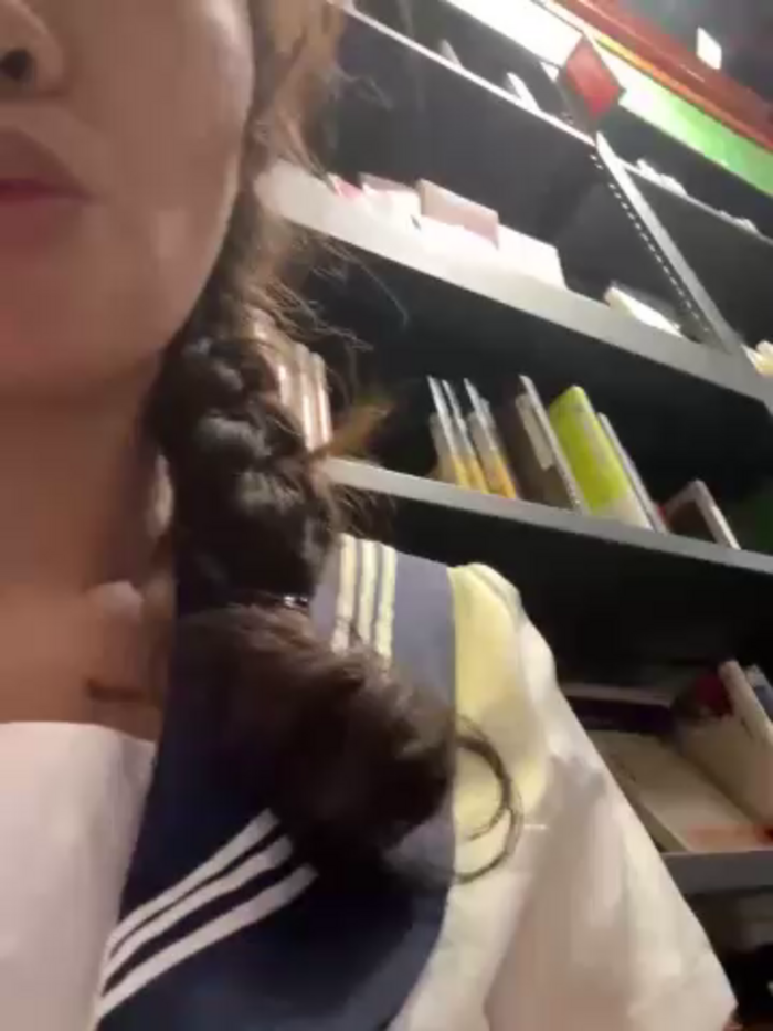 Adora188