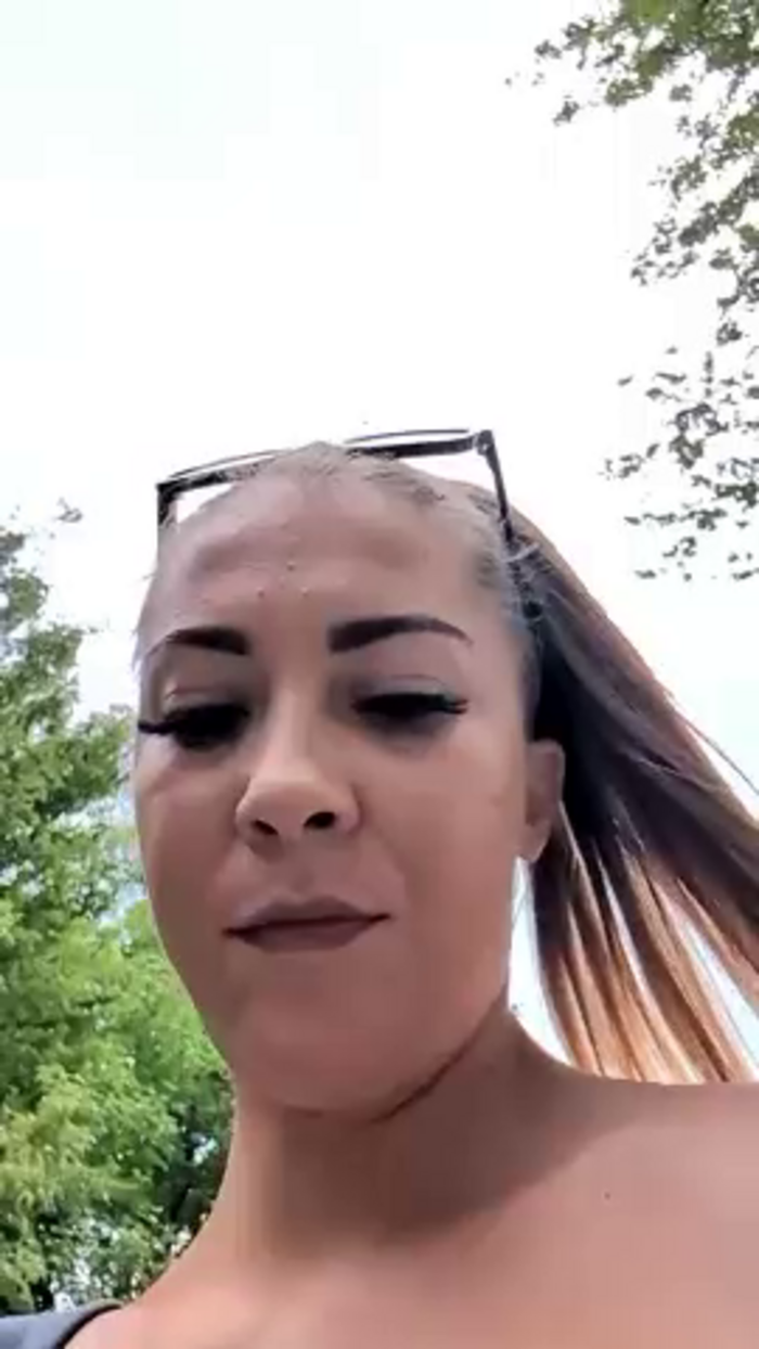 Risky_girl23