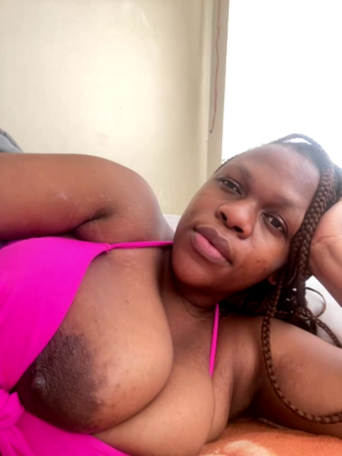 Boneca25