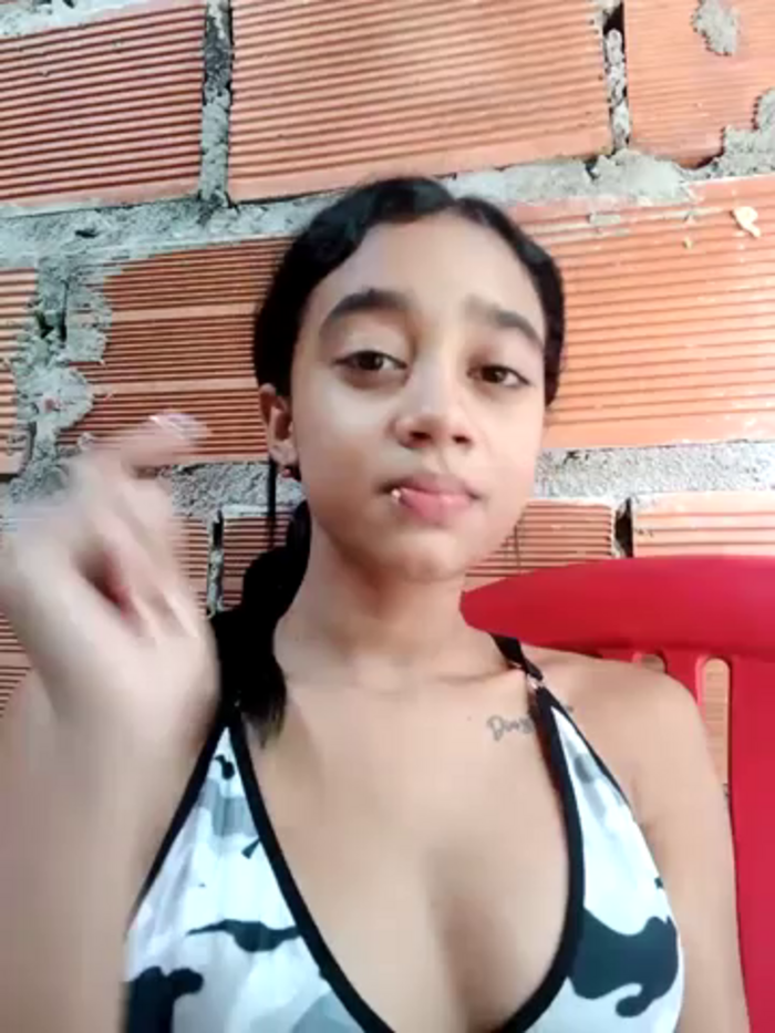 Zoe_Sweett18