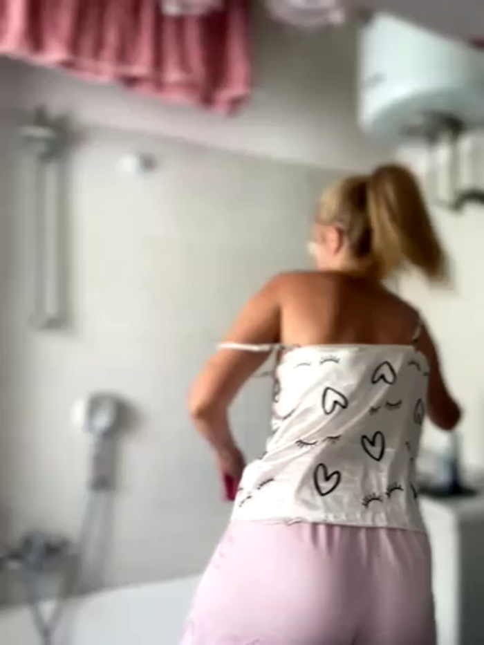 AnastasiaAniess