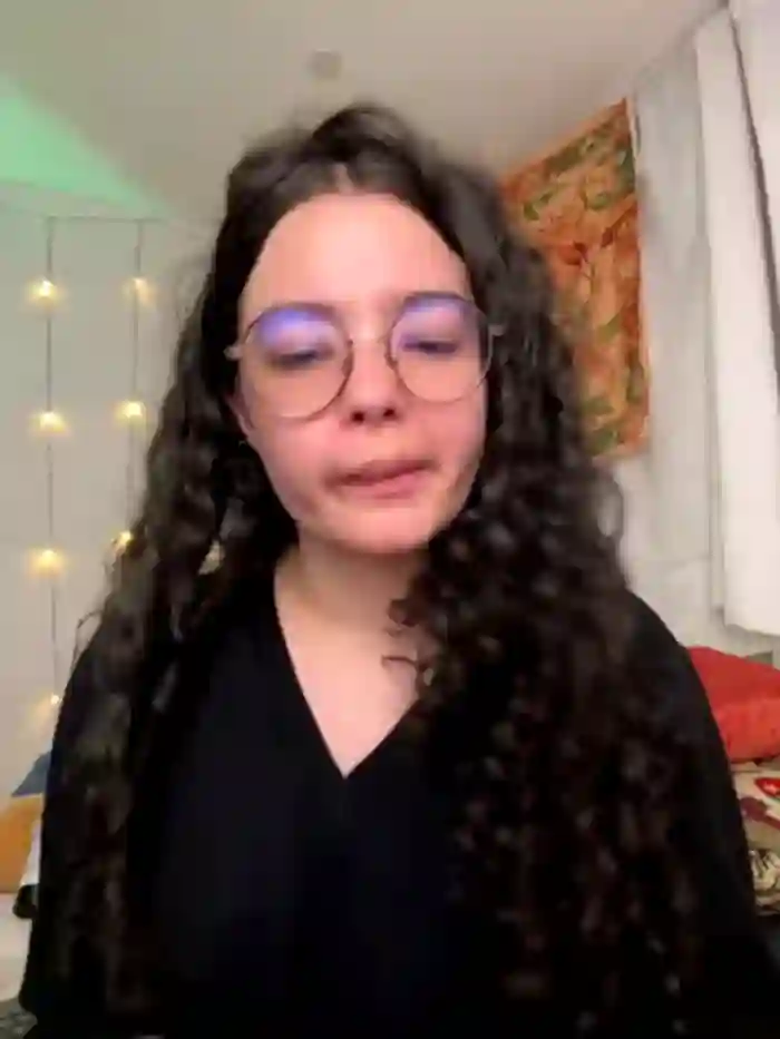 2025/07/23/stripchat-antoniart_-06-50-10