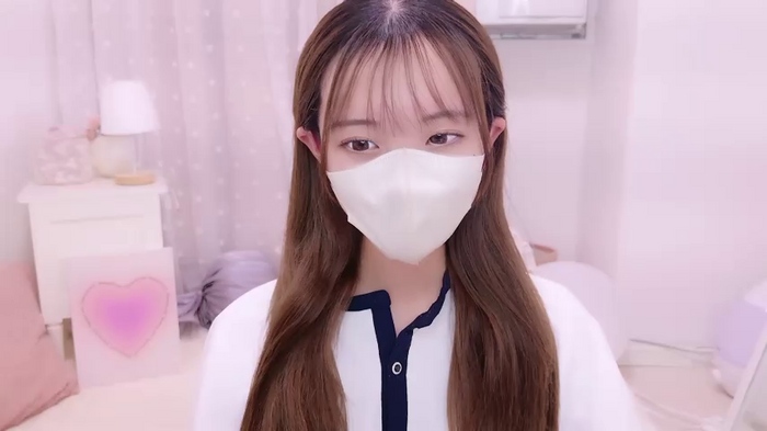 MOMONA_xo