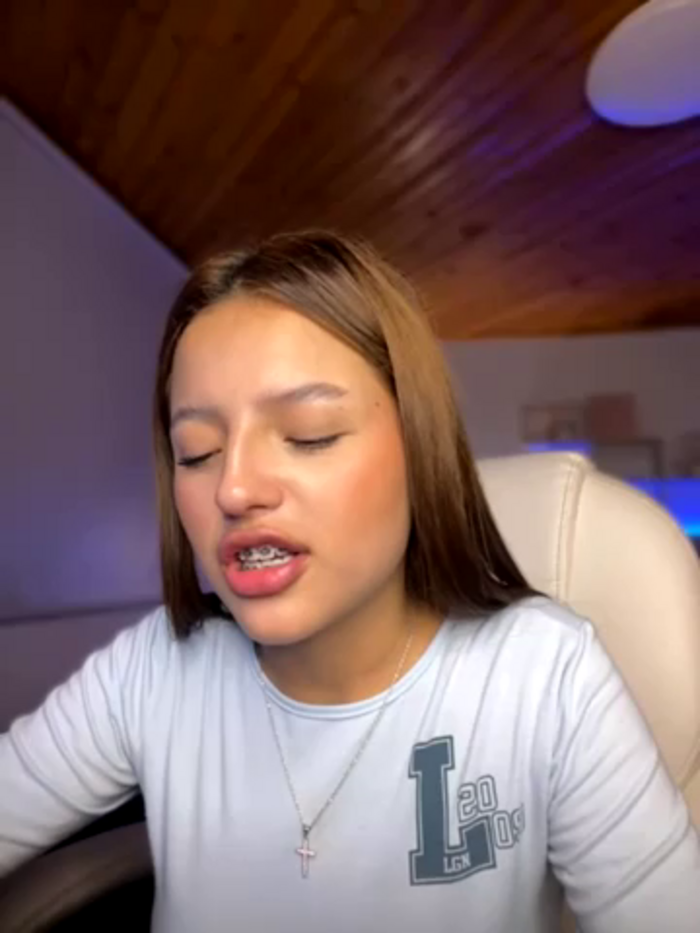 Sofia18_pinkk