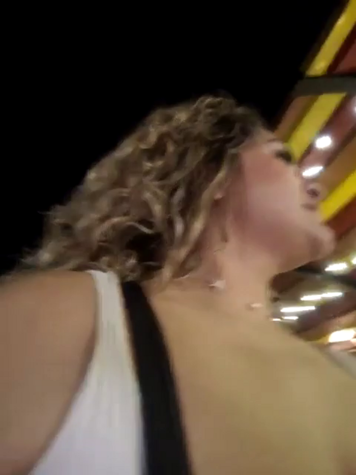 Sara_smiiith211