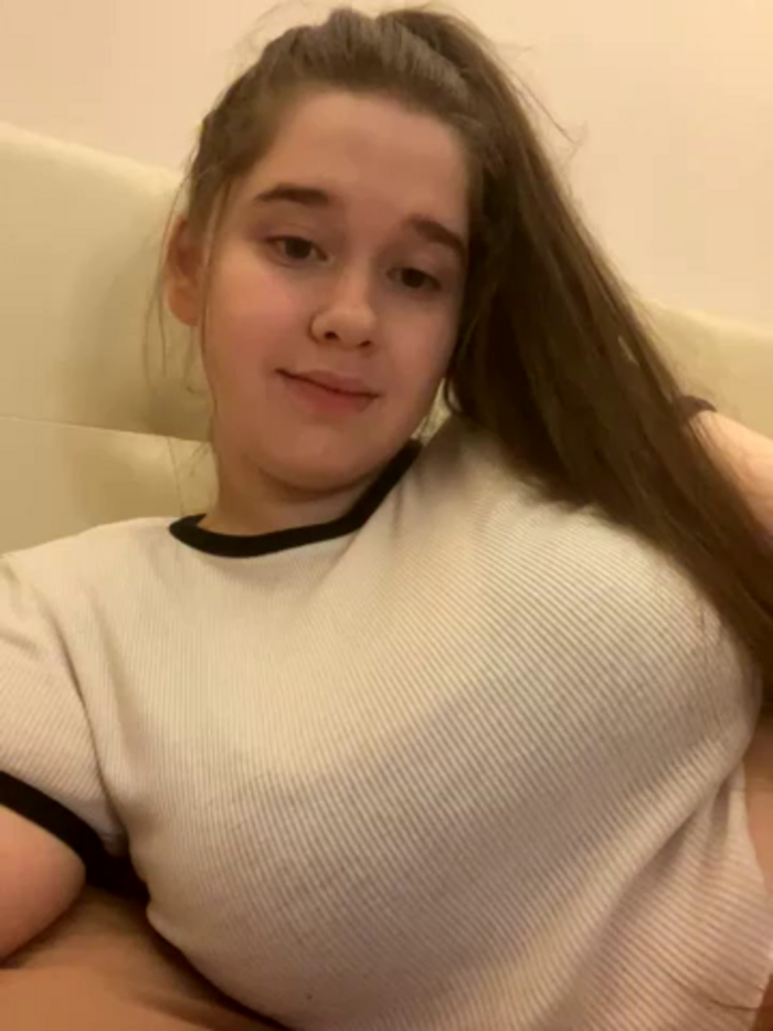 HornyGirlH