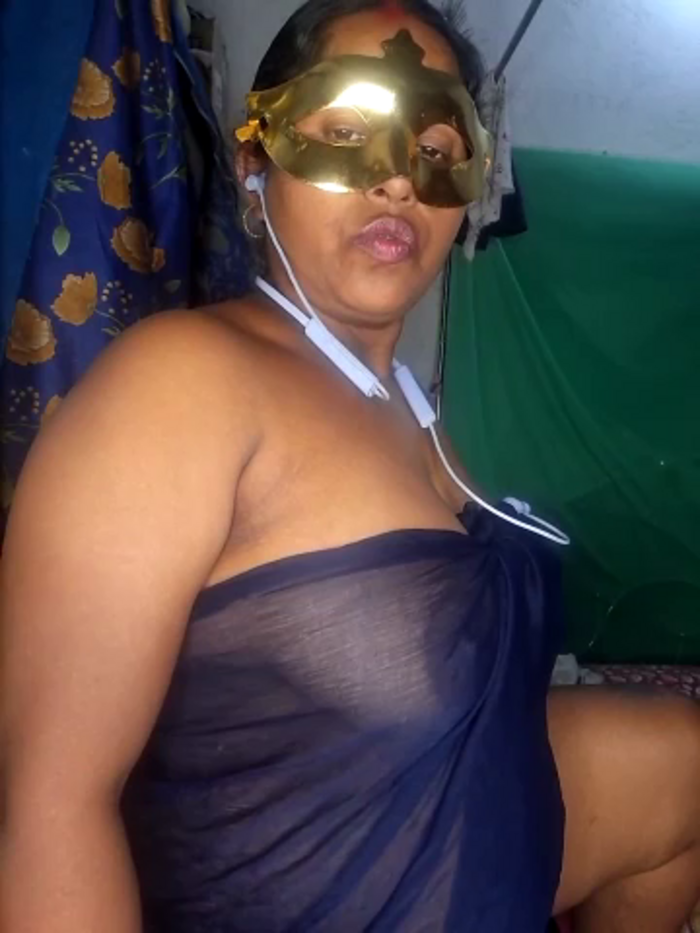 Real_Desi_Couple