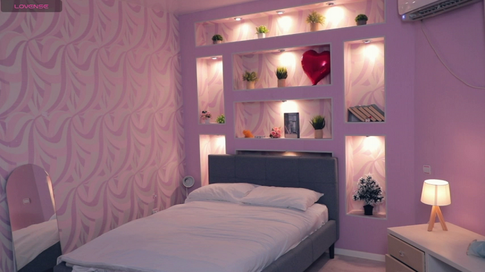 FloraDobb