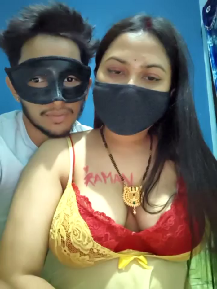 SassyWildCouple