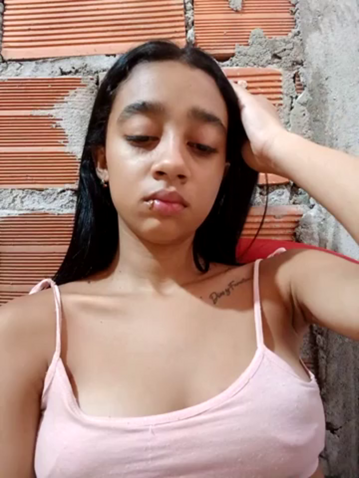 Zoe_Sweett18