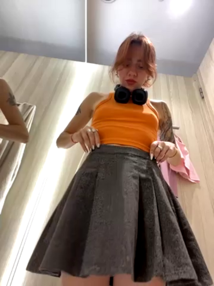 Lily__Belle