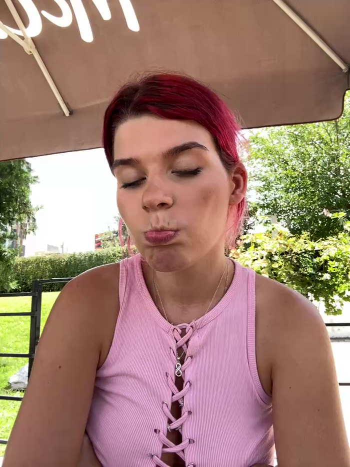 RiriRoseey