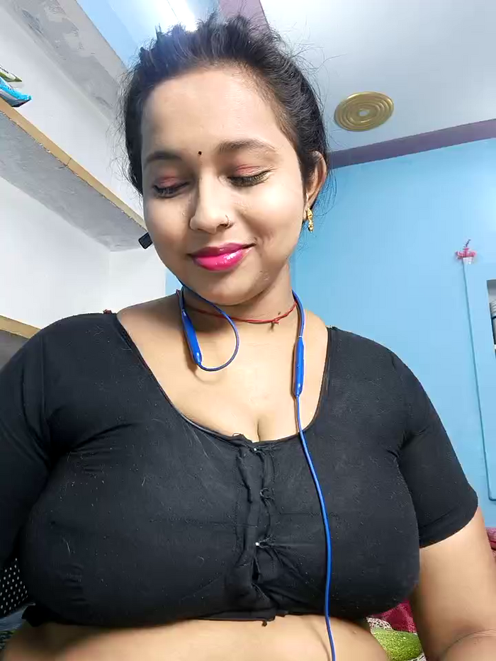 Sexy_Nelam