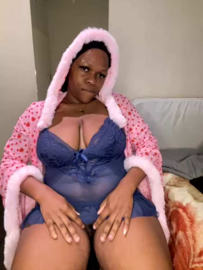 Boneca25