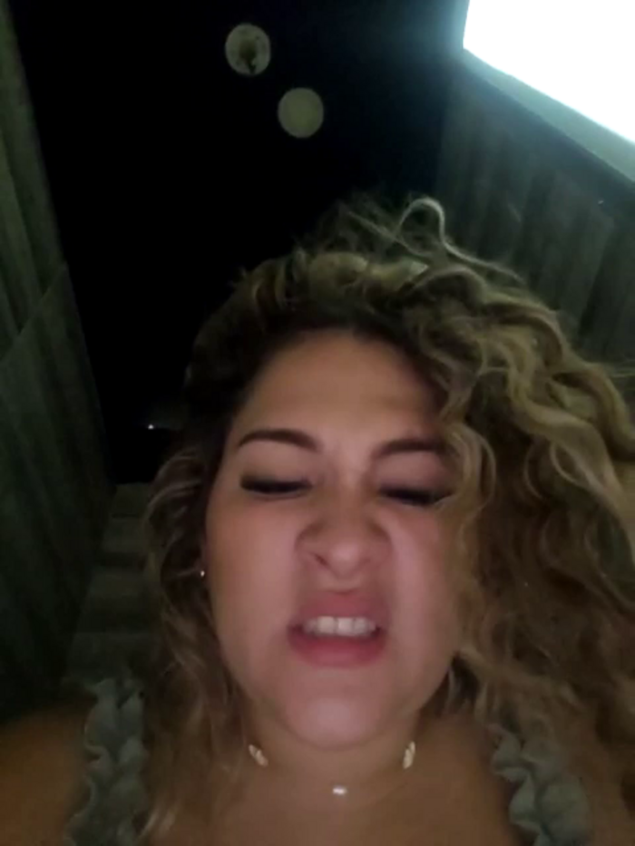 Sara_smiiith211