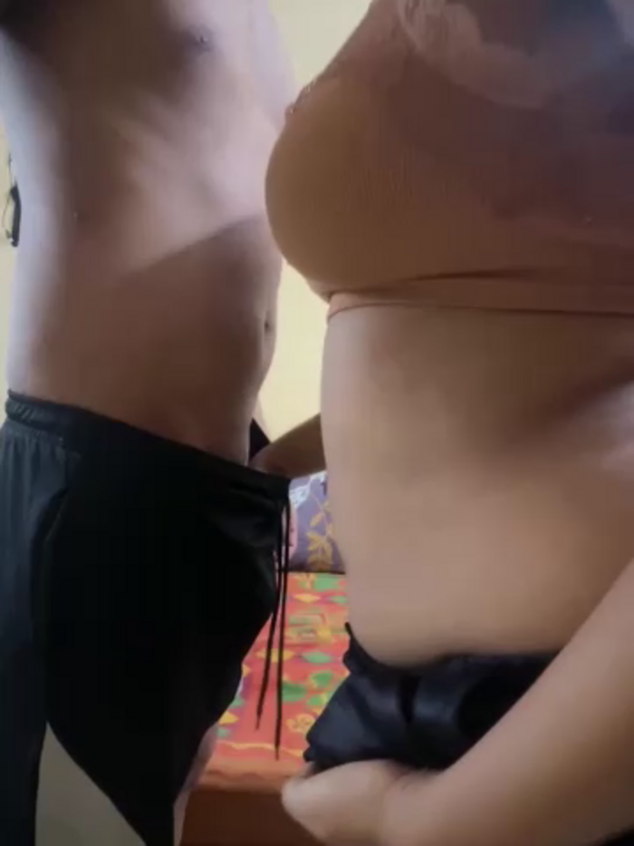 Hoty_Anu_09