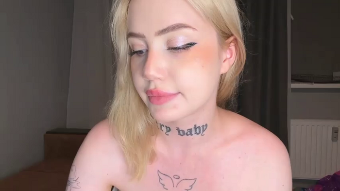 hanna_cry_baby