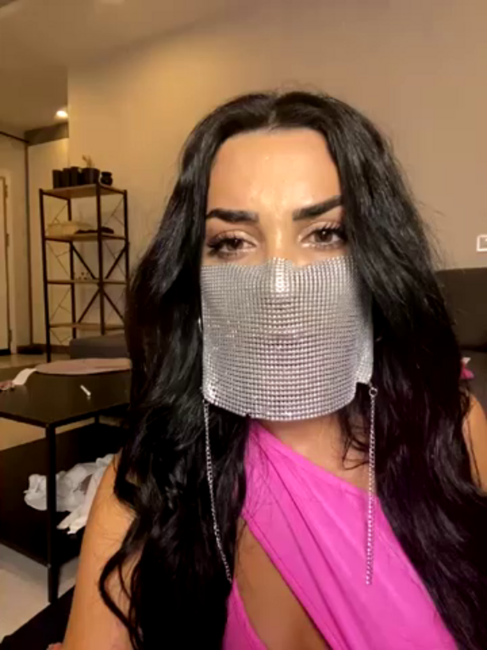 Ahu_Mask01
