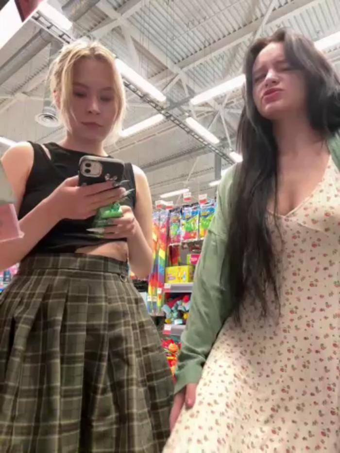 Cum_girlss