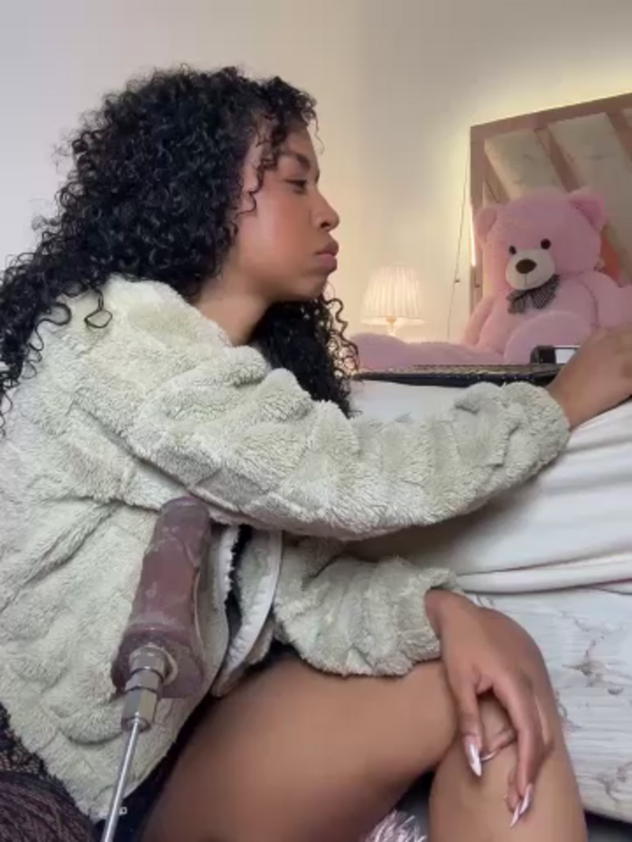bella__honey