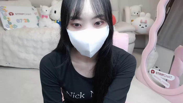 momo_room