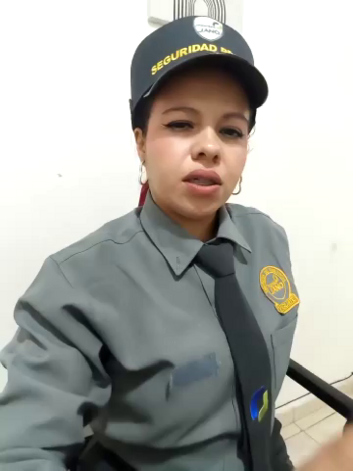 Ariana-07