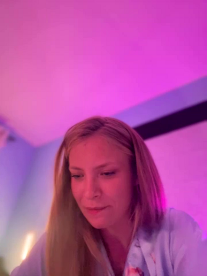 AnastasiaAniess