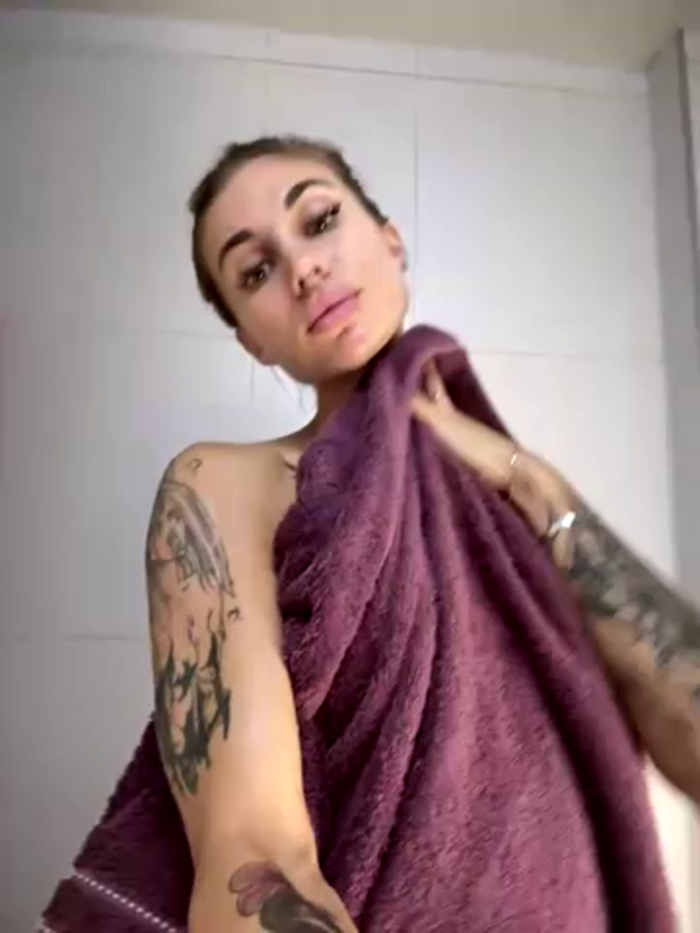 Charming_Ritta