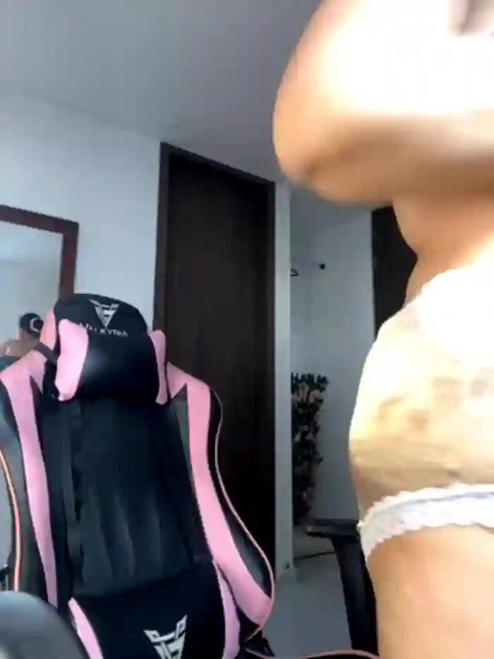 2025/07/30/stripchat-sweetmuslim01-22-30-34