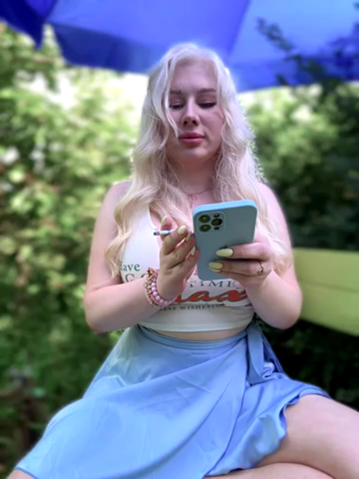 LaraHollywood