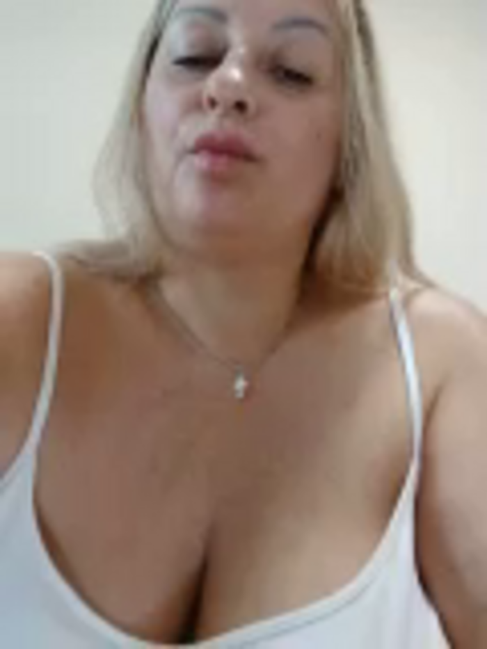Liana_MilfHot