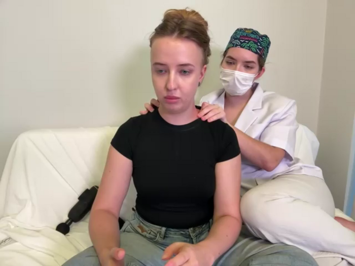 Nura_n_Sarah