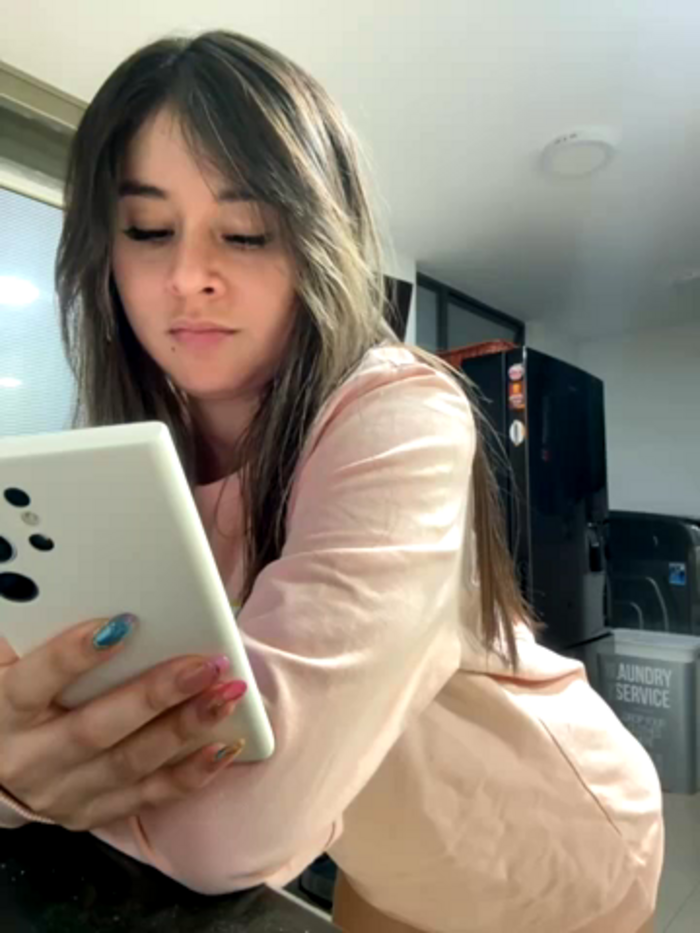 Sharon_07