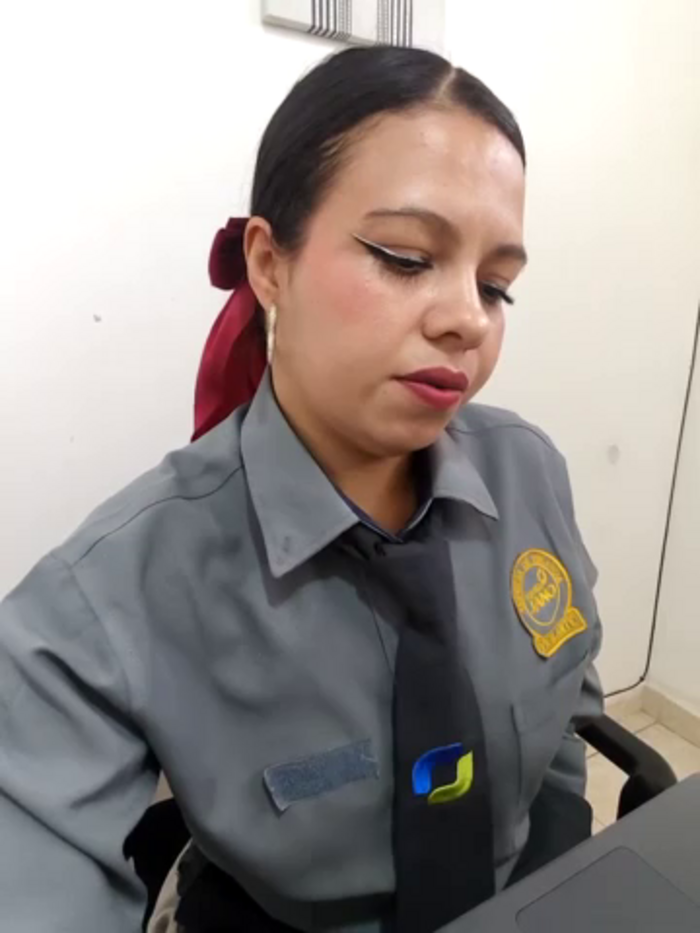 Ariana-07