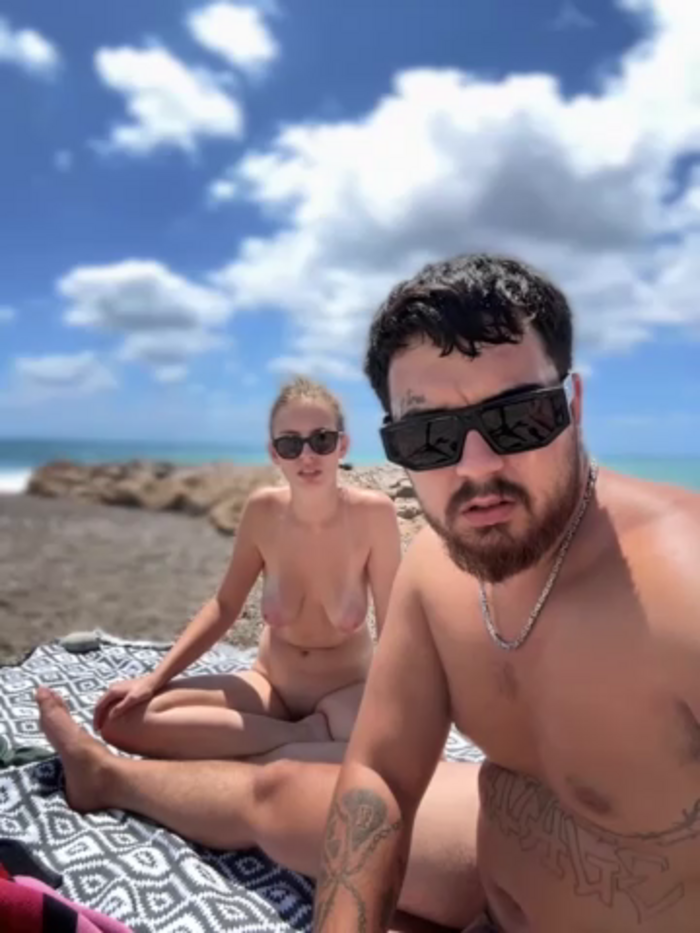 MrAndMrsSavage
