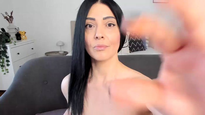 AryaSummersReal