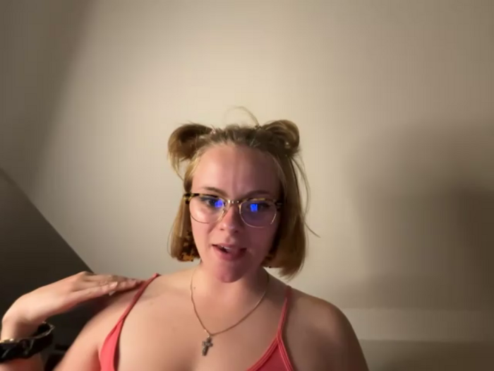 pinkieluxxprivee