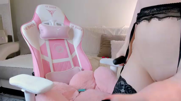 tiny_rony