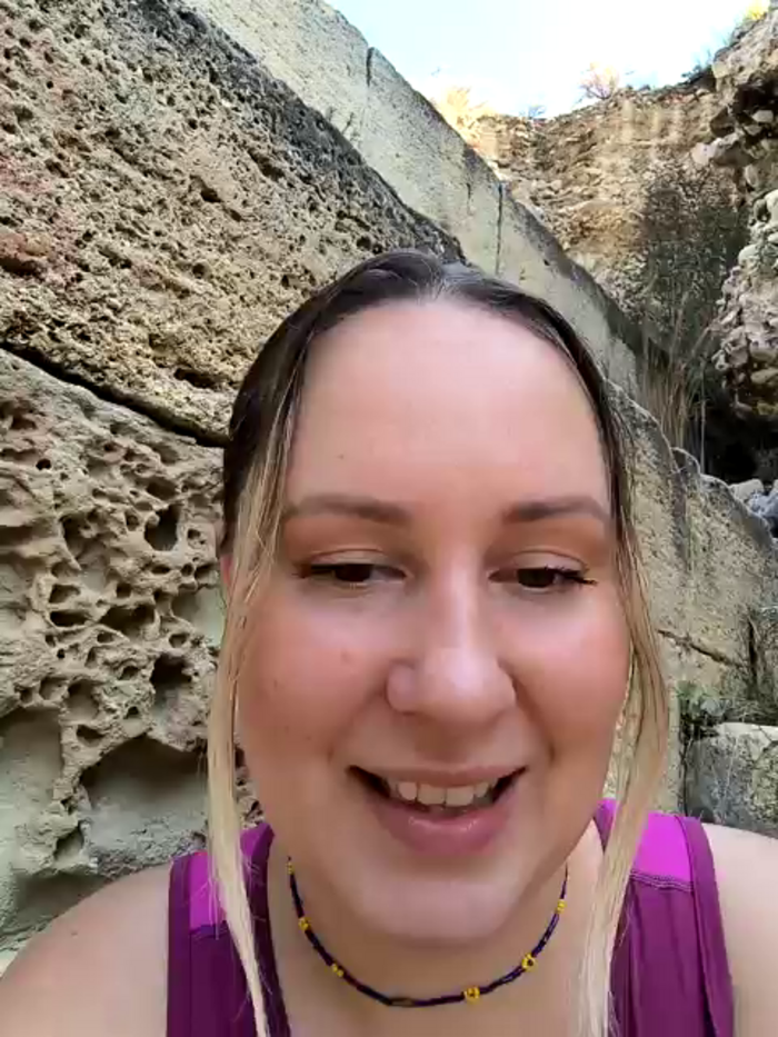 Mona_Plus