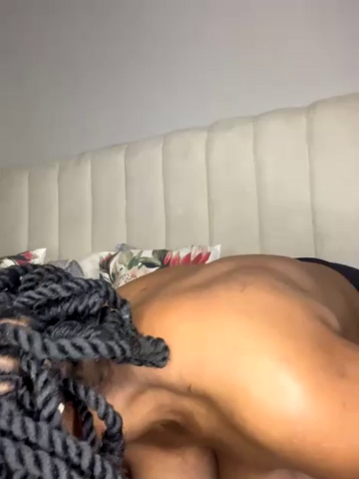 Bustygoddess32