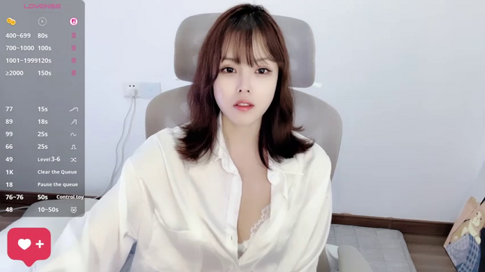 yara_hot1