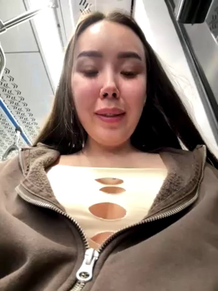 Asian_Asami