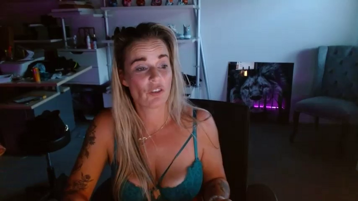 MystiqueMaven