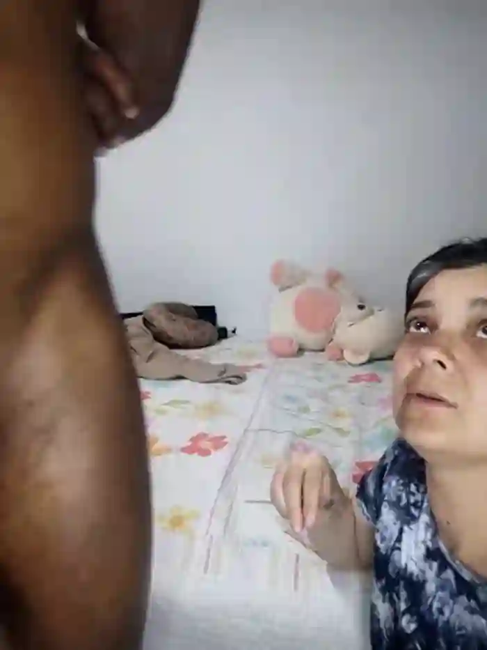 2025/08/04/stripchat-queemking-04-36-01