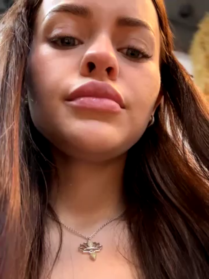 AngelinaTeller