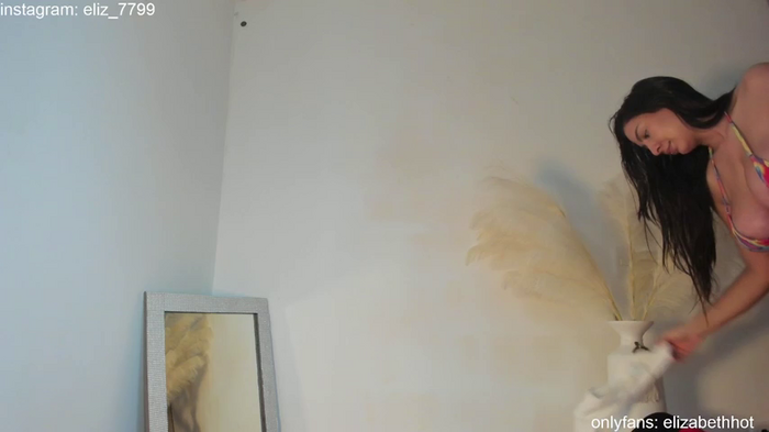 eliz_hot5
